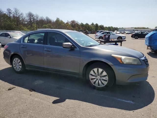 Photo 3 VIN: 1HGCP2F35BA129064 - HONDA ACCORD LX 