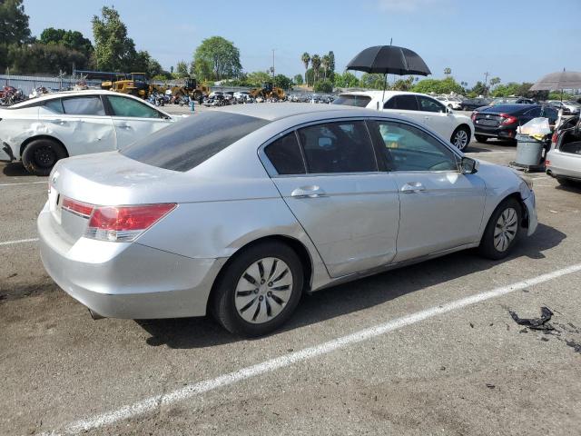 Photo 2 VIN: 1HGCP2F35BA130831 - HONDA ACCORD 