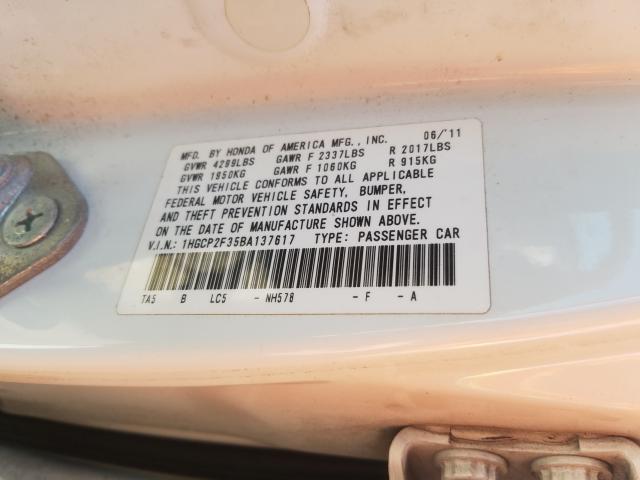 Photo 9 VIN: 1HGCP2F35BA137617 - HONDA ACCORD LX 