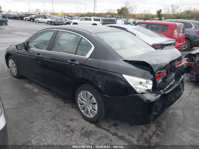 Photo 2 VIN: 1HGCP2F35BA145426 - HONDA ACCORD 