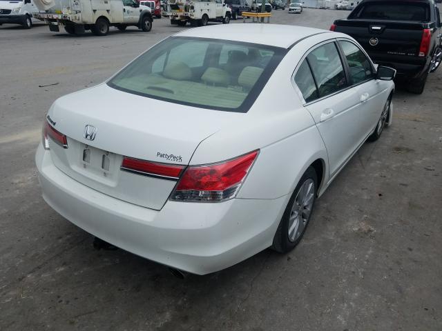 Photo 3 VIN: 1HGCP2F35CA006513 - HONDA ACCORD LX 