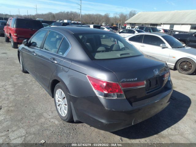 Photo 2 VIN: 1HGCP2F35CA080806 - HONDA ACCORD SDN 