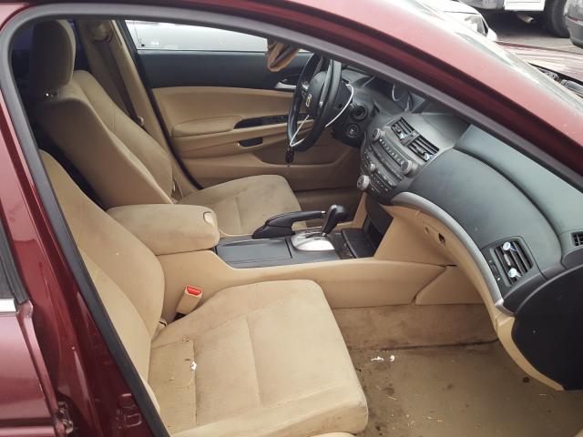 Photo 4 VIN: 1HGCP2F35CA092017 - HONDA ACCORD LX 