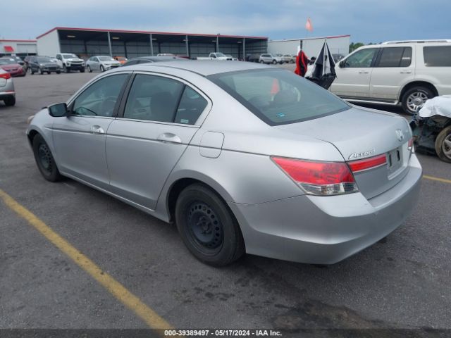 Photo 2 VIN: 1HGCP2F35CA102397 - HONDA ACCORD 