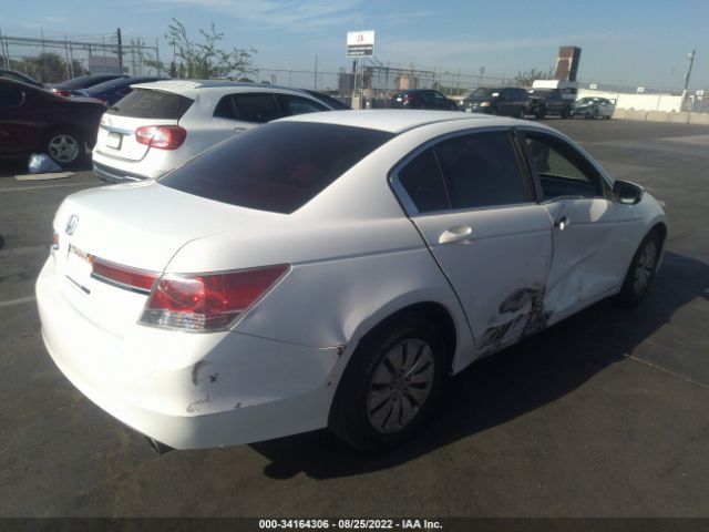 Photo 3 VIN: 1HGCP2F35CA105090 - HONDA ACCORD SDN 