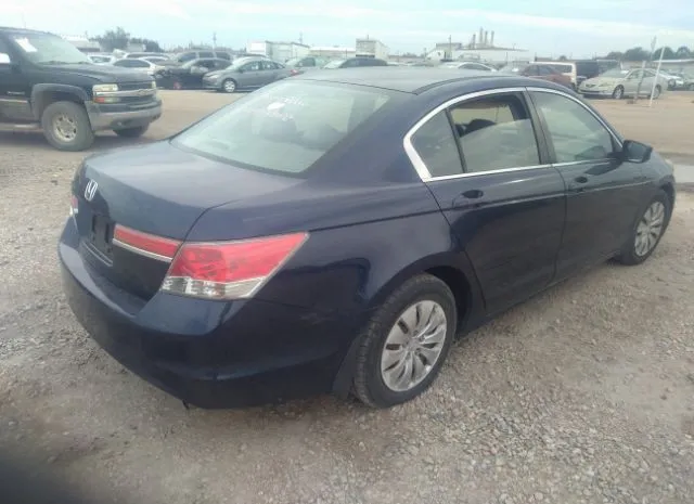 Photo 3 VIN: 1HGCP2F35CA107759 - HONDA ACCORD SDN 