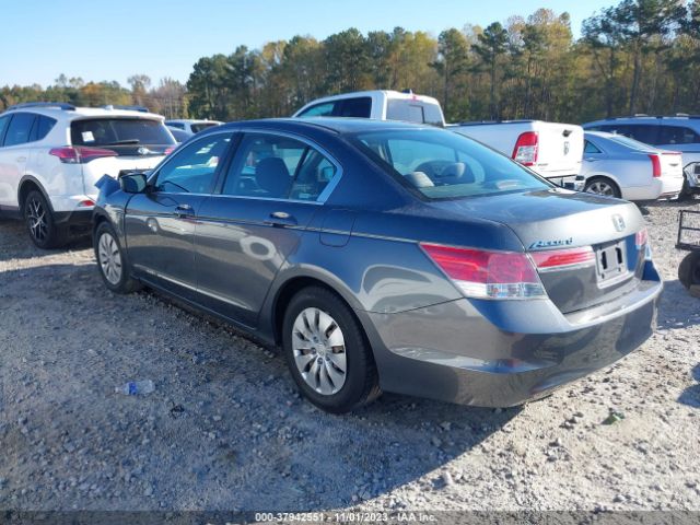 Photo 2 VIN: 1HGCP2F35CA116994 - HONDA ACCORD SDN 