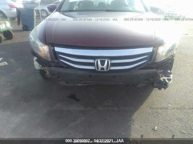 Photo 5 VIN: 1HGCP2F35CA139028 - HONDA ACCORD SDN 