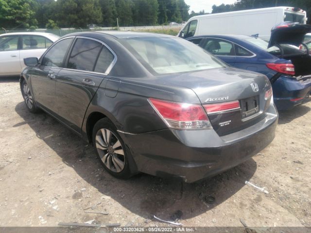 Photo 2 VIN: 1HGCP2F35CA144844 - HONDA ACCORD SDN 