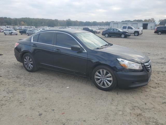 Photo 3 VIN: 1HGCP2F35CA174295 - HONDA ACCORD LX 