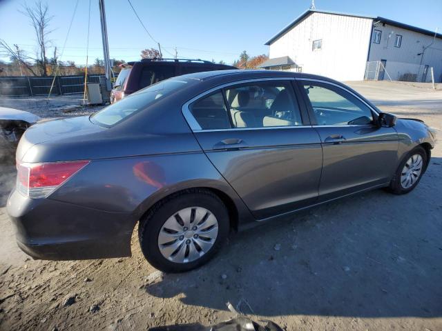 Photo 2 VIN: 1HGCP2F35CA220417 - HONDA ACCORD 