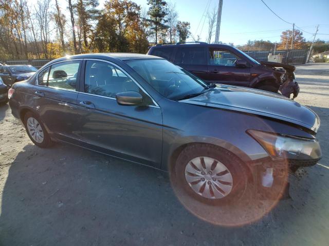 Photo 3 VIN: 1HGCP2F35CA220417 - HONDA ACCORD 