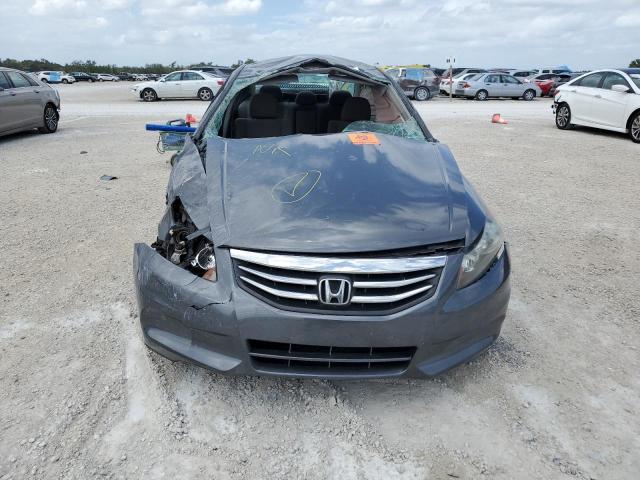 Photo 4 VIN: 1HGCP2F35CA230882 - HONDA ACCORD LX 