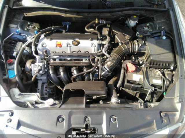 Photo 9 VIN: 1HGCP2F35CA231918 - HONDA ACCORD SDN 