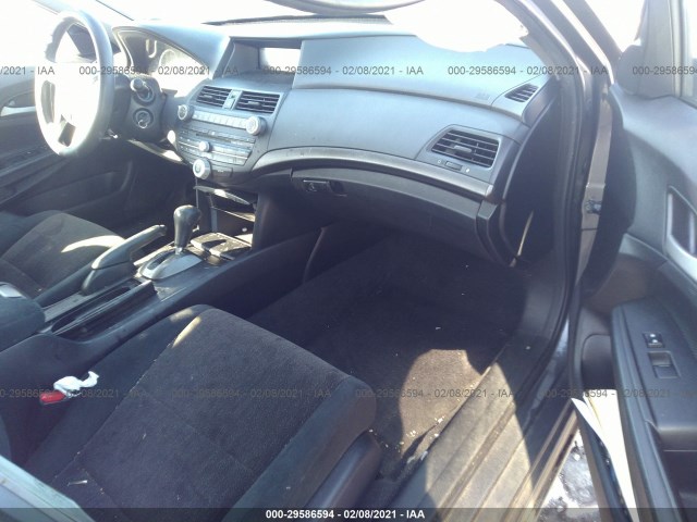 Photo 4 VIN: 1HGCP2F36AA024645 - HONDA ACCORD SDN 