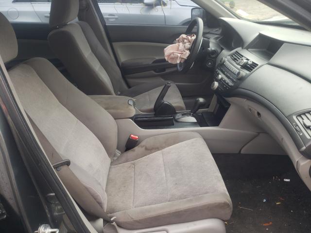 Photo 4 VIN: 1HGCP2F36AA025469 - HONDA ACCORD LX 