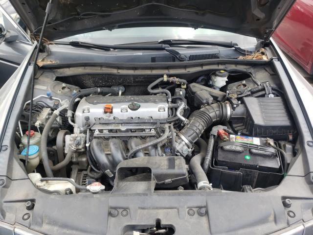 Photo 6 VIN: 1HGCP2F36AA036147 - HONDA ACCORD LX 