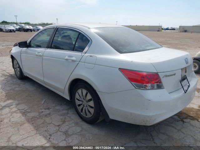 Photo 2 VIN: 1HGCP2F36AA049111 - HONDA ACCORD 