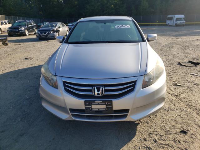 Photo 8 VIN: 1HGCP2F36AA051103 - HONDA ACCORD LX 