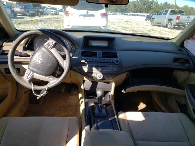 Photo 8 VIN: 1HGCP2F36AA054003 - HONDA ACCORD LX 