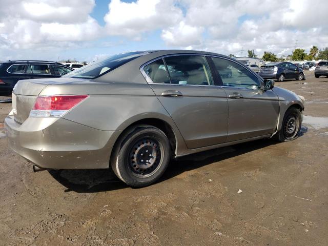 Photo 2 VIN: 1HGCP2F36AA066510 - HONDA ACCORD LX 