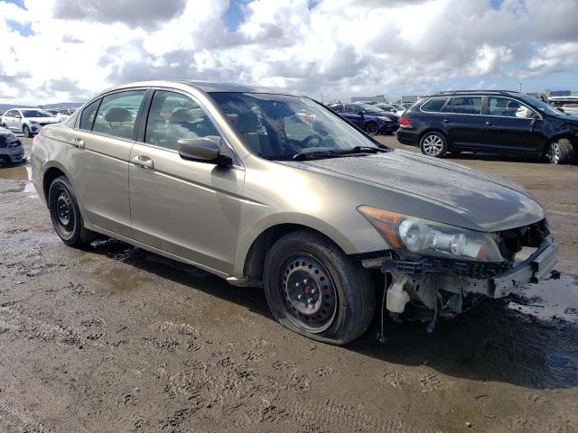 Photo 3 VIN: 1HGCP2F36AA066510 - HONDA ACCORD LX 