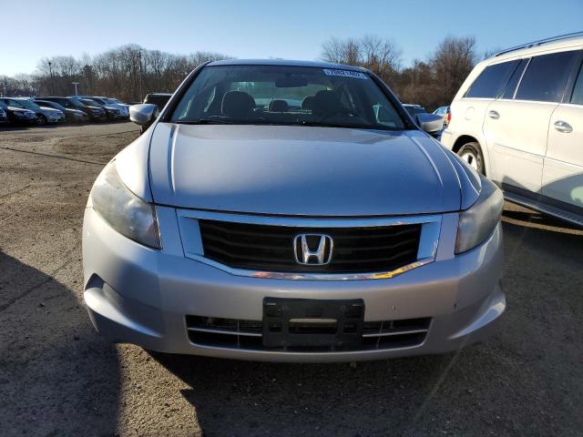 Photo 4 VIN: 1HGCP2F36AA072355 - HONDA ACCORD LX 