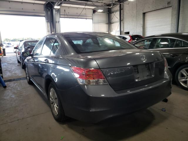 Photo 2 VIN: 1HGCP2F36AA072887 - HONDA ACCORD LX 