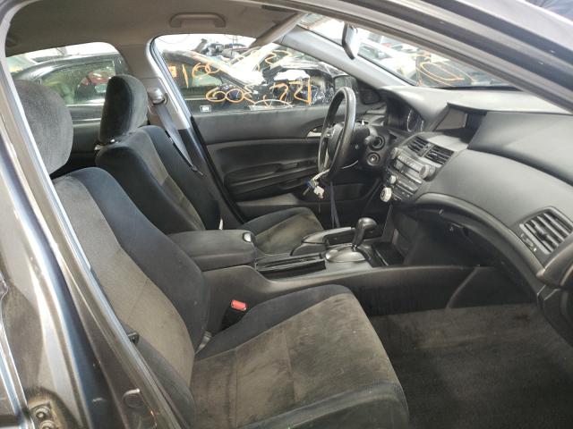 Photo 4 VIN: 1HGCP2F36AA072887 - HONDA ACCORD LX 