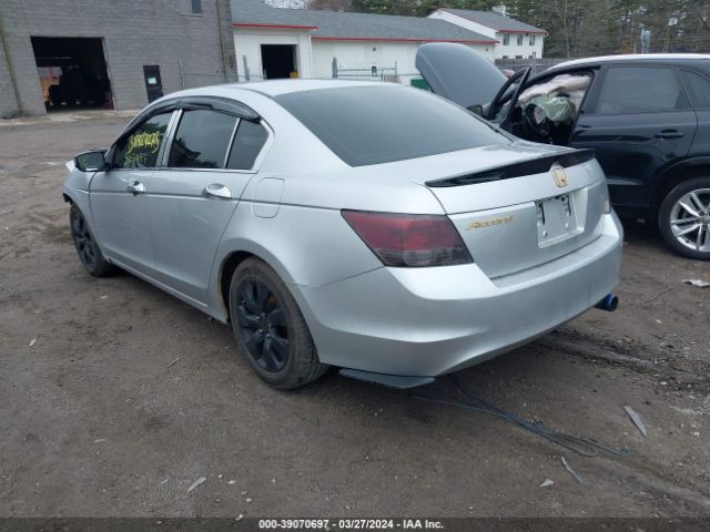 Photo 2 VIN: 1HGCP2F36AA085266 - HONDA ACCORD 