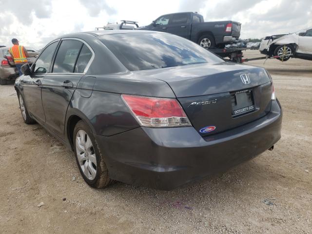 Photo 2 VIN: 1HGCP2F36AA114734 - HONDA ACCORD 