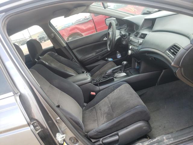 Photo 4 VIN: 1HGCP2F36AA114734 - HONDA ACCORD 