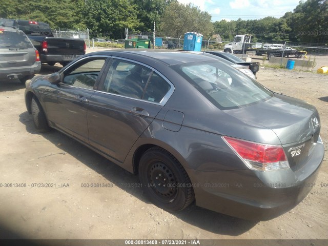 Photo 2 VIN: 1HGCP2F36AA117228 - HONDA ACCORD SDN 