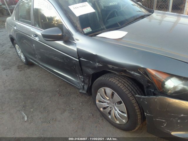 Photo 5 VIN: 1HGCP2F36AA128536 - HONDA ACCORD SDN 