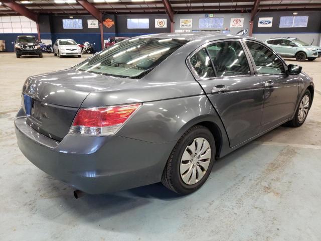 Photo 3 VIN: 1HGCP2F36AA152268 - HONDA ACCORD LX 