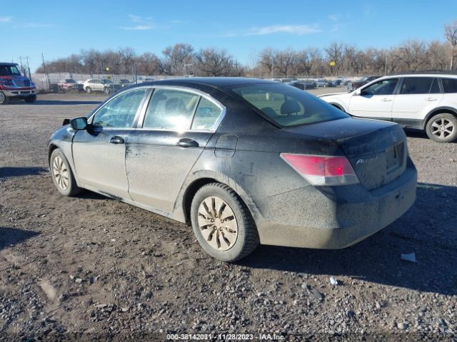 Photo 2 VIN: 1HGCP2F36AA153694 - HONDA ACCORD 