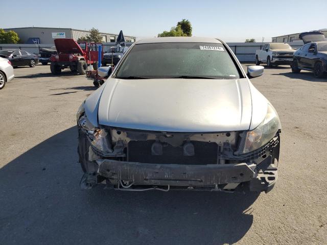 Photo 4 VIN: 1HGCP2F36AA156269 - HONDA ACCORD LX 