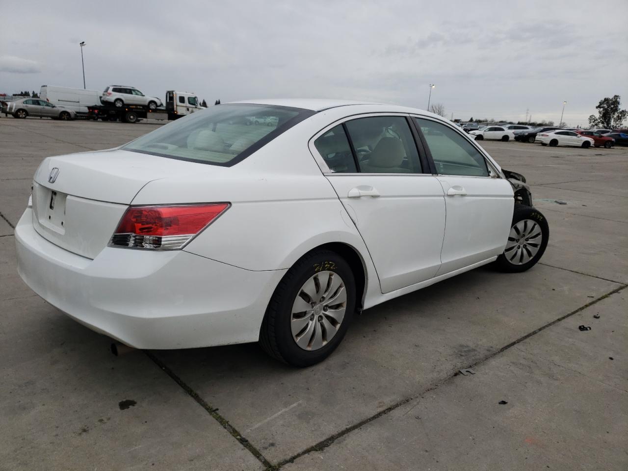 Photo 2 VIN: 1HGCP2F36AA175839 - HONDA ACCORD 