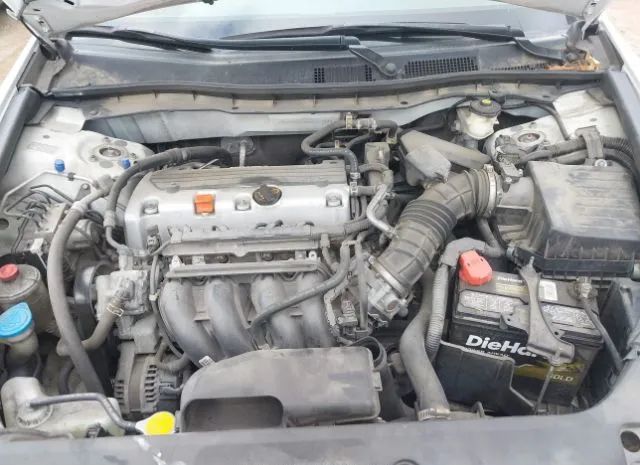 Photo 9 VIN: 1HGCP2F36BA012934 - HONDA ACCORD SDN 