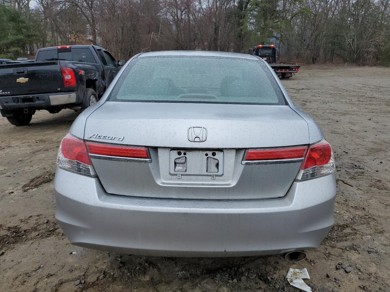 Photo 5 VIN: 1HGCP2F36BA020628 - HONDA ACCORD 