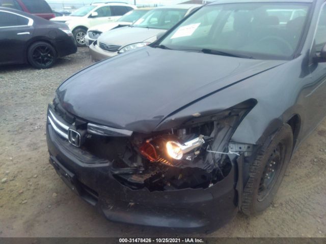 Photo 5 VIN: 1HGCP2F36BA030592 - HONDA ACCORD SDN 