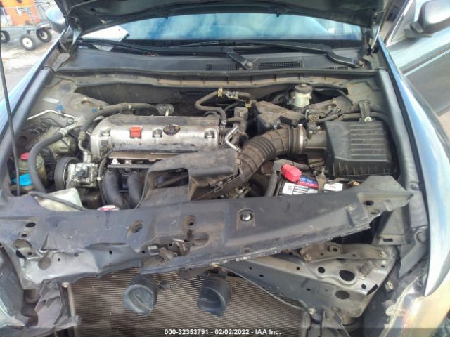 Photo 9 VIN: 1HGCP2F36BA050728 - HONDA ACCORD SDN 