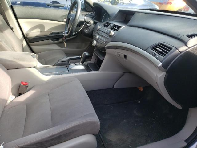 Photo 4 VIN: 1HGCP2F36BA053774 - HONDA ACCORD LX 