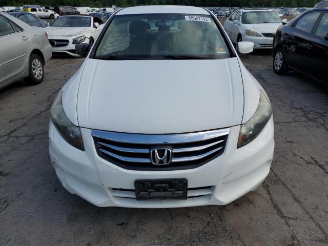 Photo 4 VIN: 1HGCP2F36BA082563 - HONDA ACCORD LX 