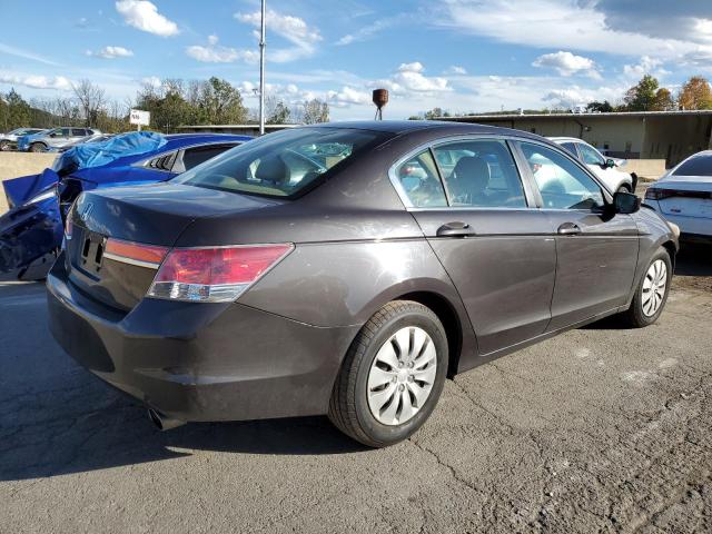 Photo 2 VIN: 1HGCP2F36BA126853 - HONDA ACCORD LX 