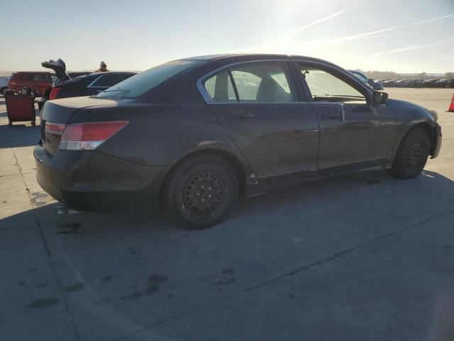 Photo 2 VIN: 1HGCP2F36BA141238 - HONDA ACCORD LX 