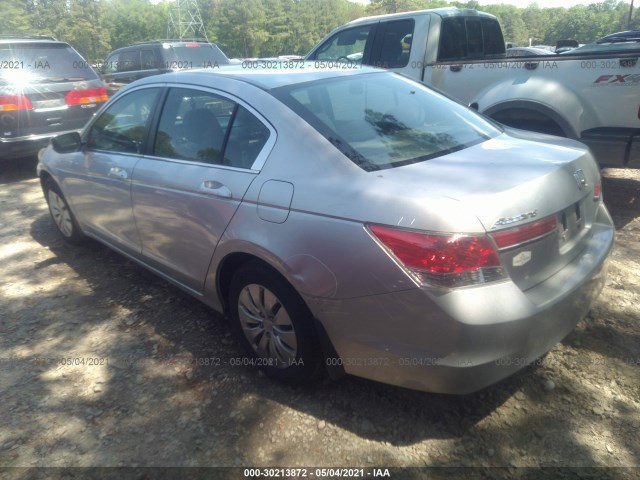 Photo 2 VIN: 1HGCP2F36BA151431 - HONDA ACCORD SDN 