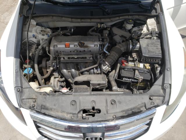 Photo 6 VIN: 1HGCP2F36CA012644 - HONDA ACCORD LX 