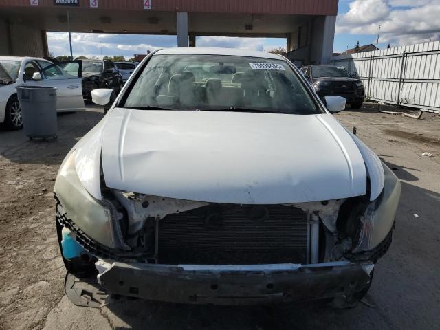 Photo 4 VIN: 1HGCP2F36CA016757 - HONDA ACCORD LX 