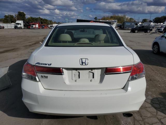 Photo 5 VIN: 1HGCP2F36CA016757 - HONDA ACCORD LX 